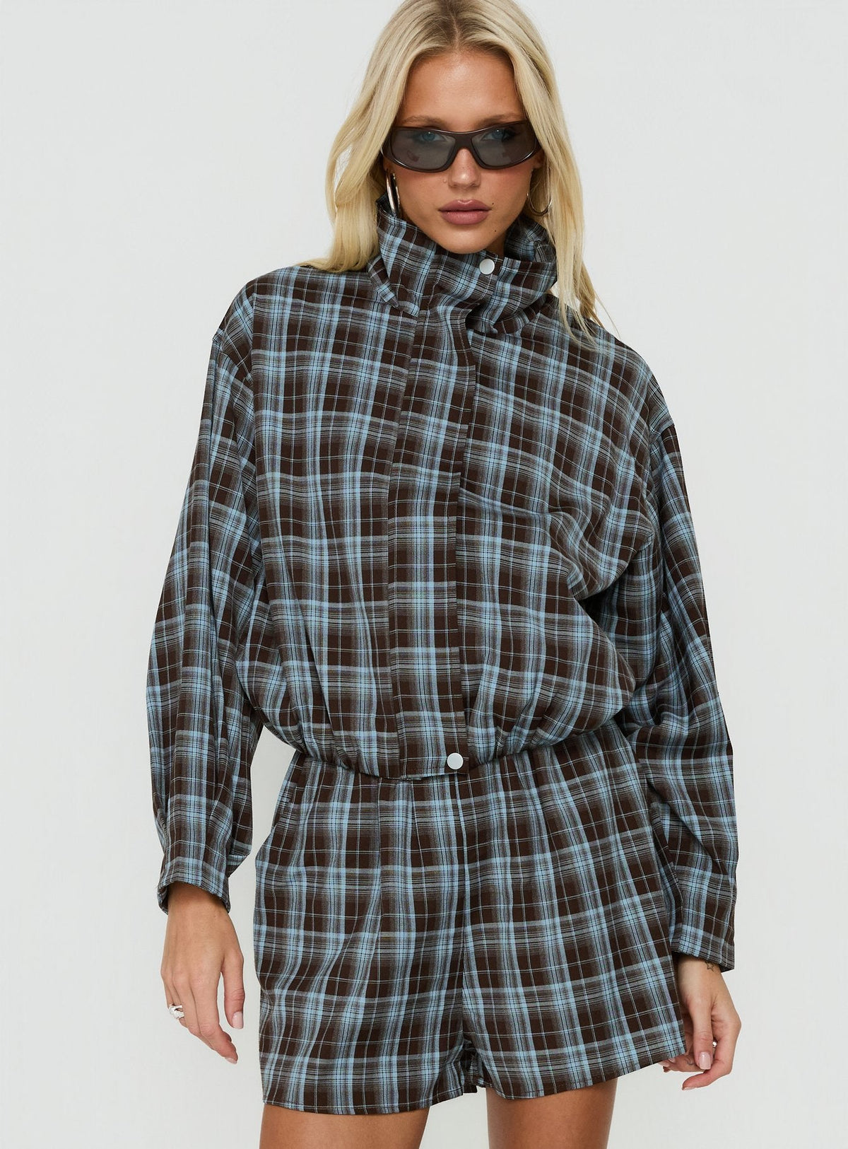 #NOVERA - Chaqueta Lunna Azul y Marrón de Cuadros de Cuello Alto -