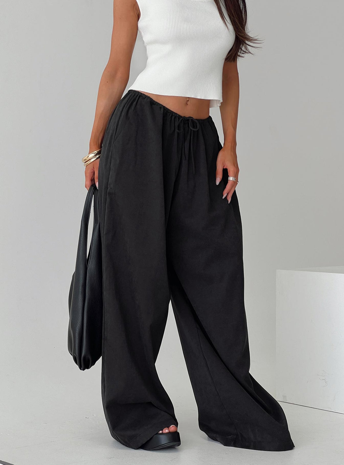 #NOVERA - Pantalón Bungala Negro Oversize Holgado -