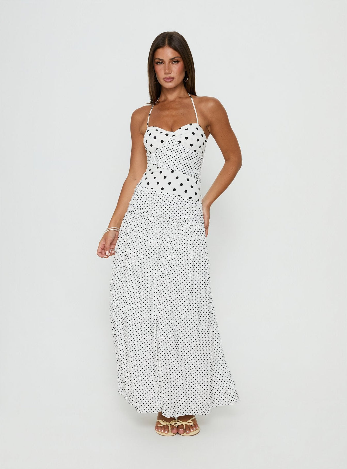 #NOVERA - Vestido Largo Marguerite Blanco de Lunares Halter -