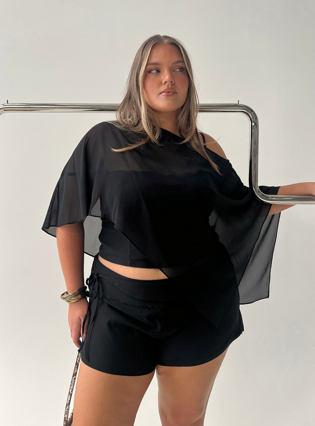#NOVERA - Top Senzo Negro de Gasa Talla Grande -