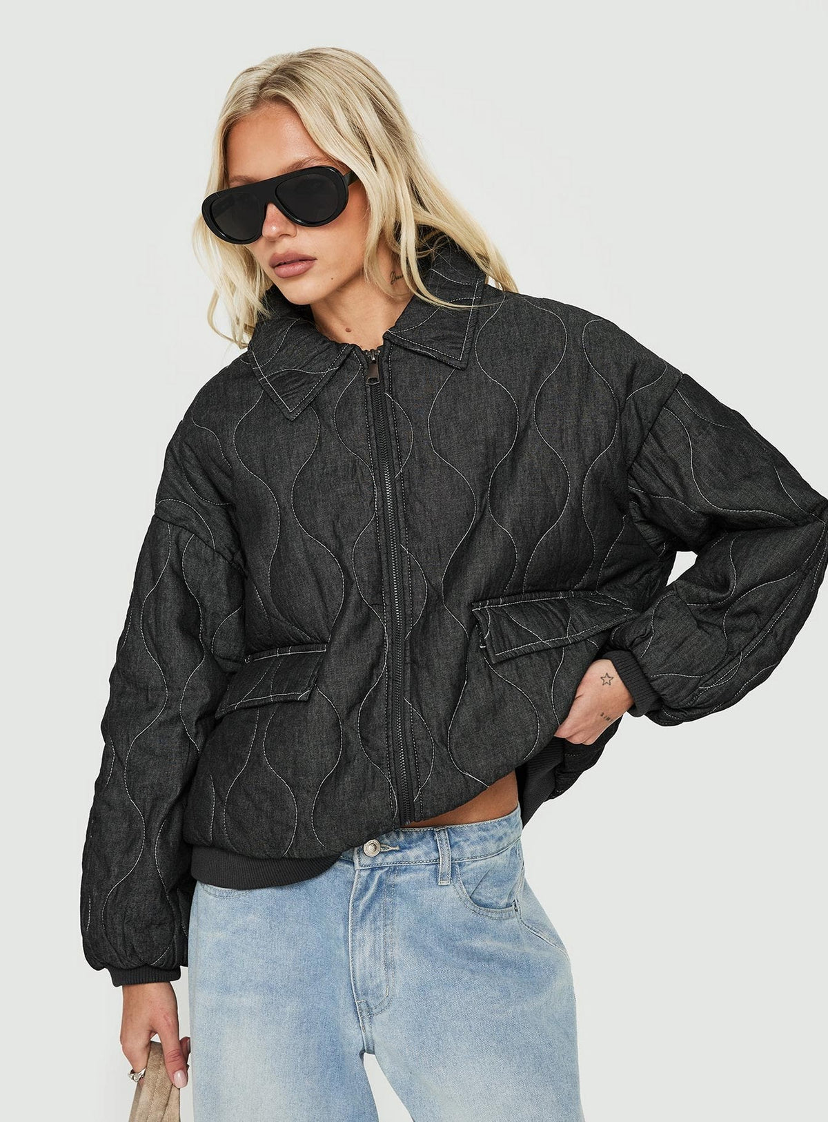 #NOVERA - Chaqueta Taggie Negra Lavada Acolchada -