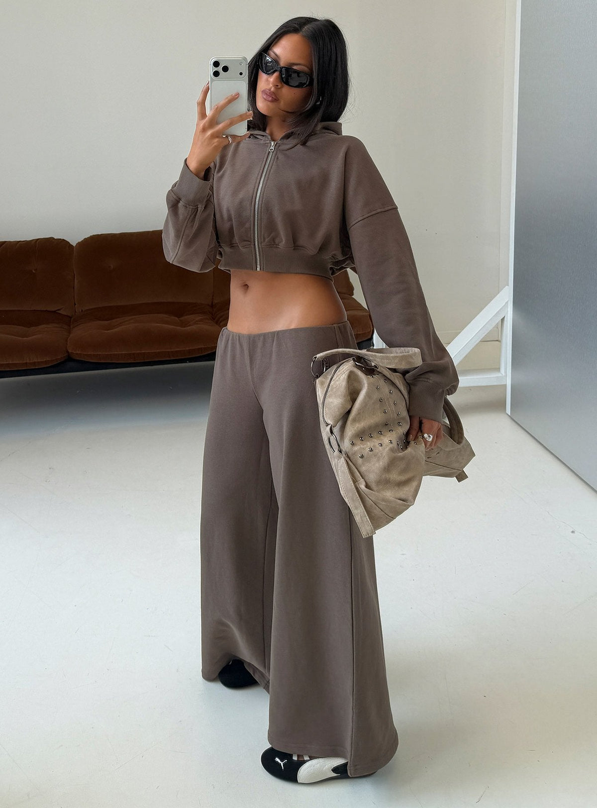 #NOVERA - Pantalón Kaeya Gris Polar de Pierna Ancha -