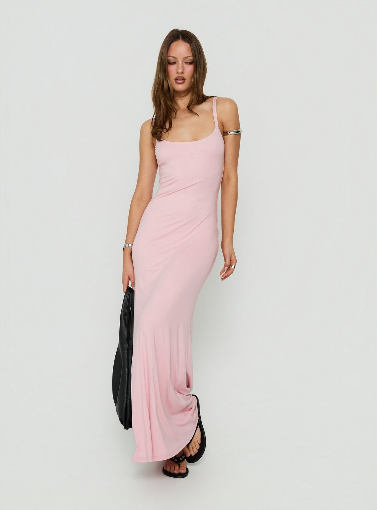 #NOVERA - Vestido Largo Elecia Rosa Pastel Rosa de Escote Redondo -
