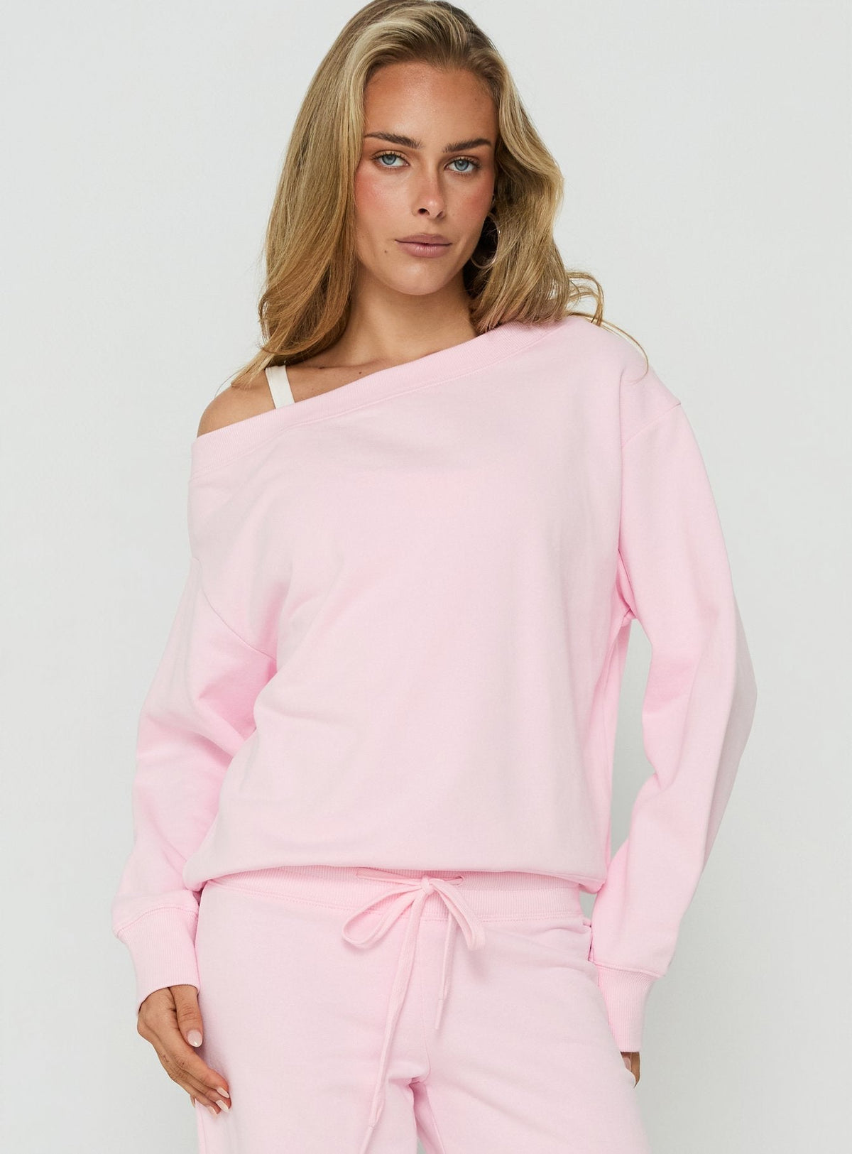 #NOVERA - Jersey Adela Rosa con Hombros Descubiertos -