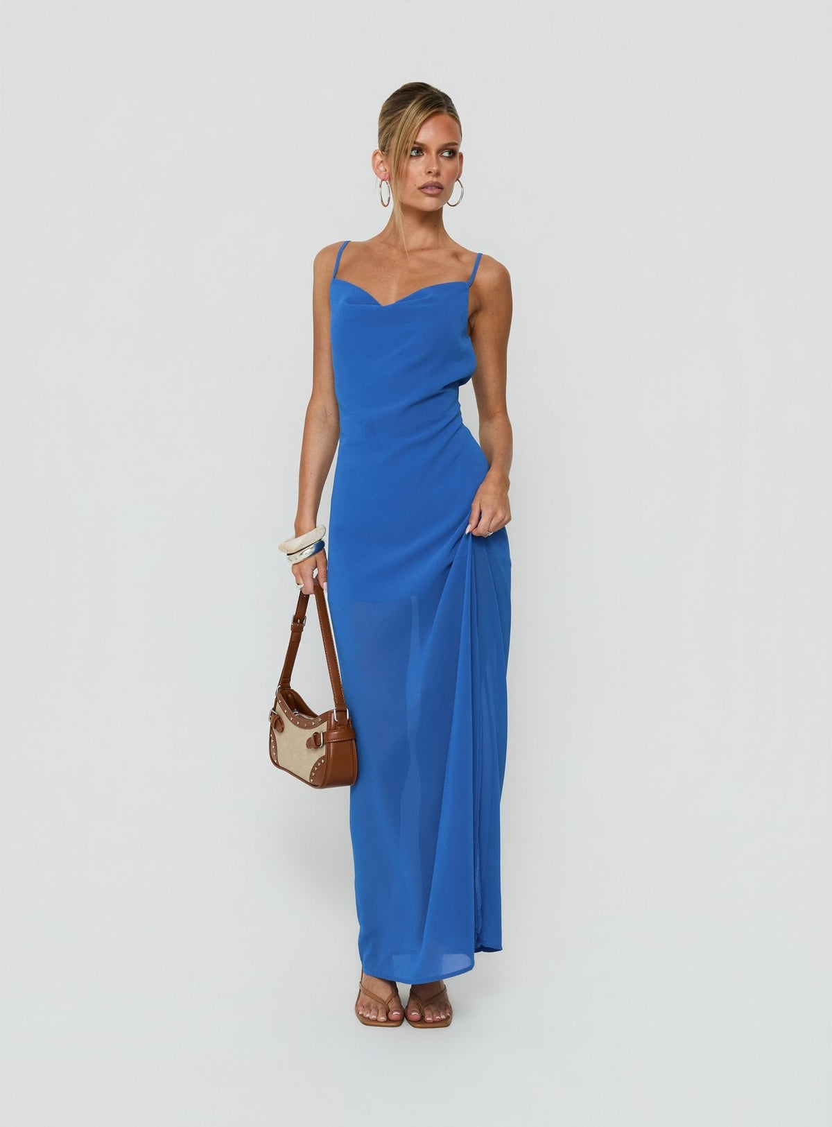 #NOVERA - Vestido Largo Jysela Azul Oscuro con Cuello Drapeado -
