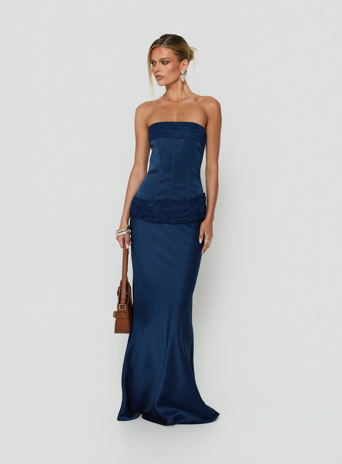#NOVERA - Vestido Largo Sura Azul Marino Palabra de Honor de Encaje -