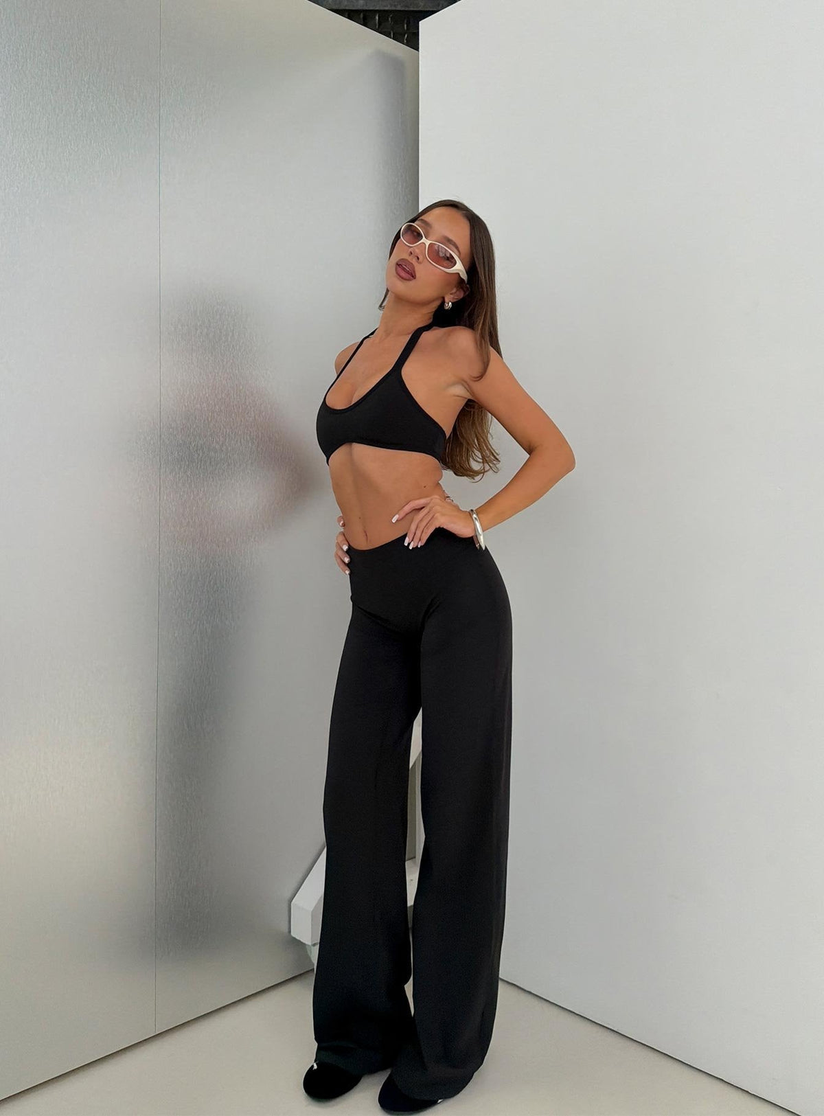 #NOVERA - Pantalón Velora Negro de Pierna Ancha -