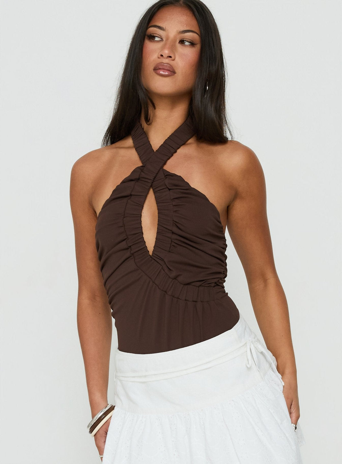#NOVERA - Body Pettra Marrón Halter -