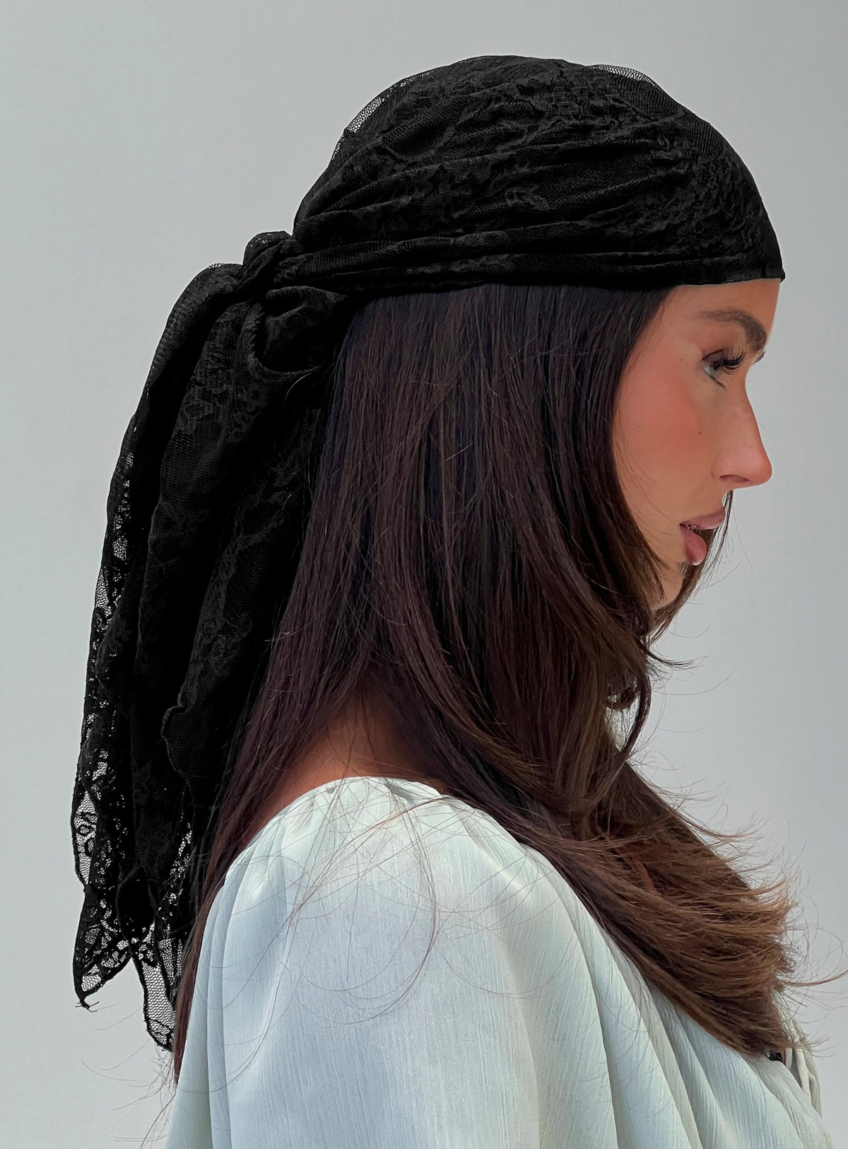 #NOVERA - Pañuelo Tatiana Negro -