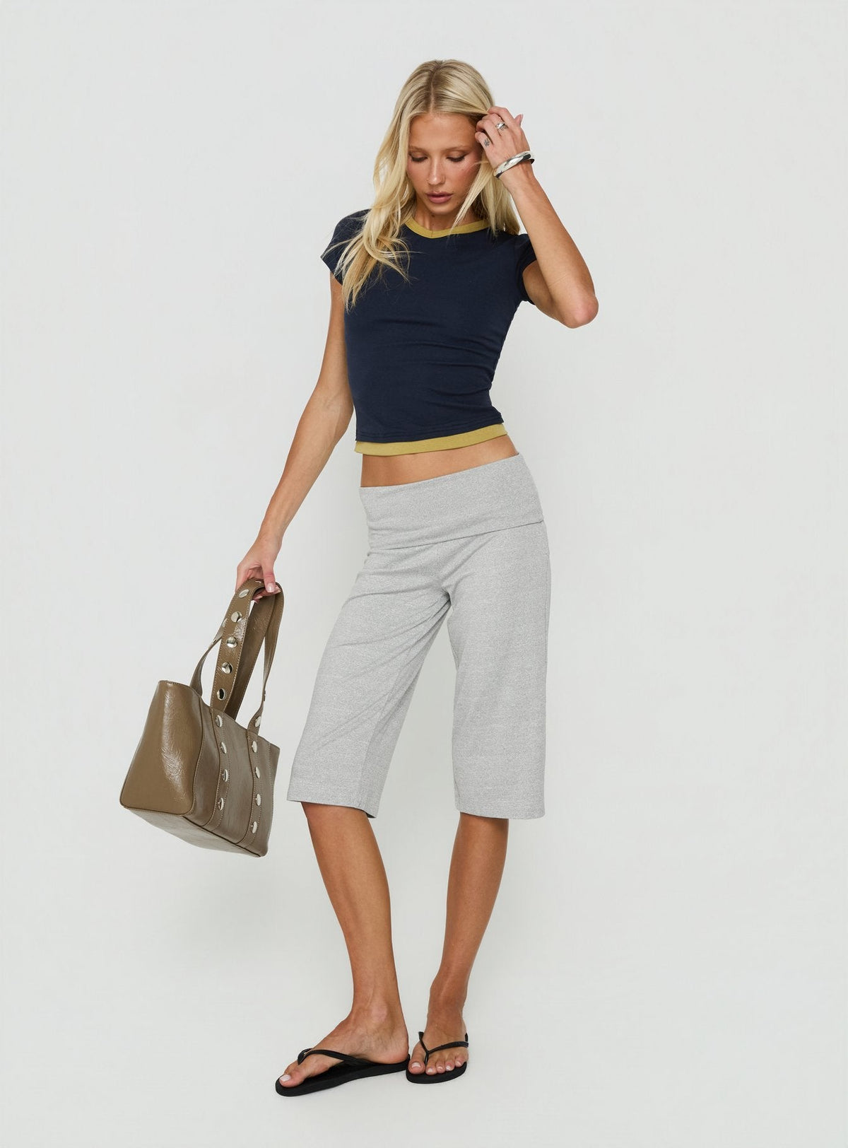 #NOVERA - Pantalón Capri Laroy Gris Jaspeado -