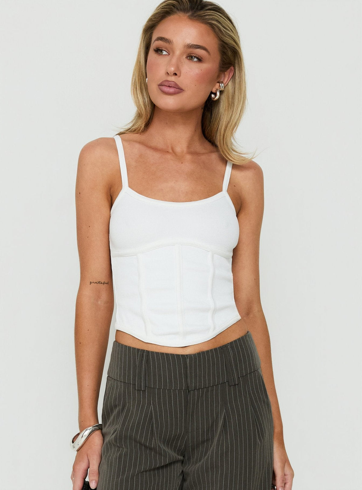 #NOVERA - Top Clarenzia Blanco Canalé Corsé -