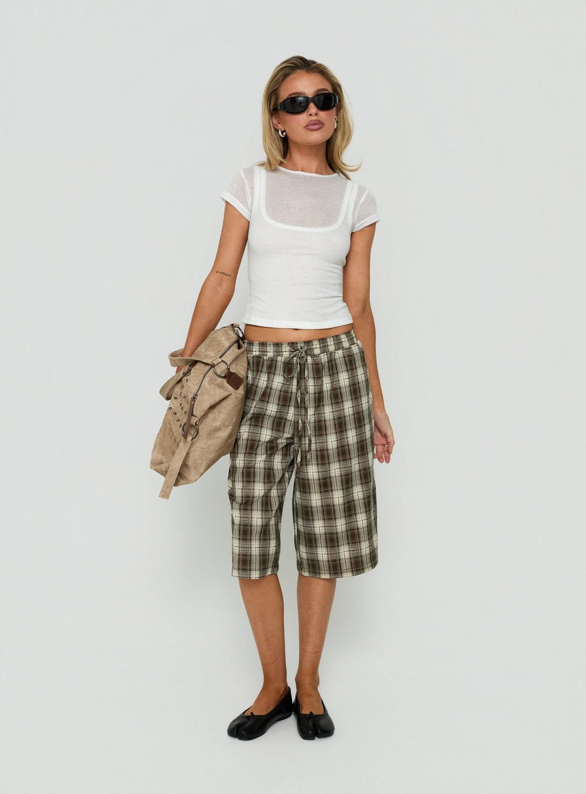 #NOVERA - Shorts Tucka Multicolor de Cuadros Baggy -