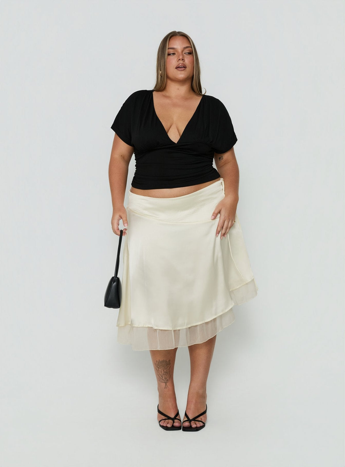 #NOVERA - Falda Midi Rosemead Crema de Satén Talla Grande -