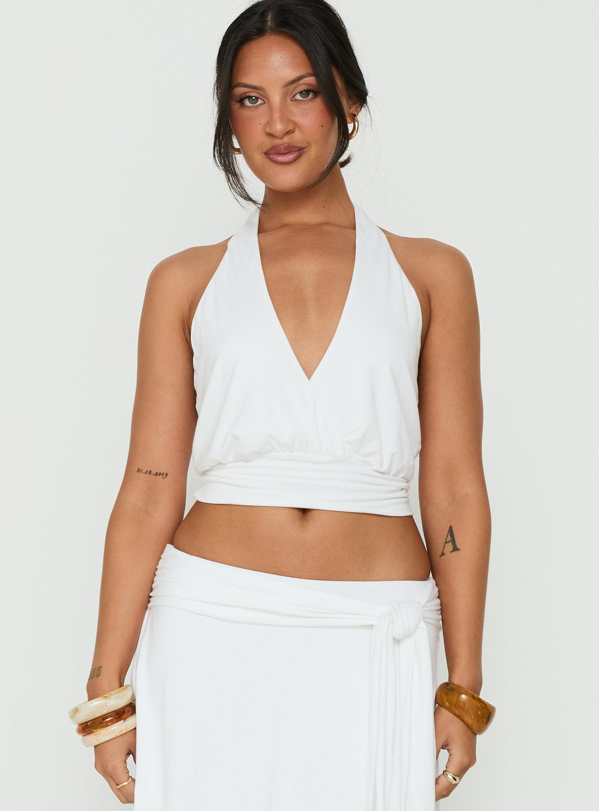 #NOVERA - Top Arabele Blanco Halter Cruzado -