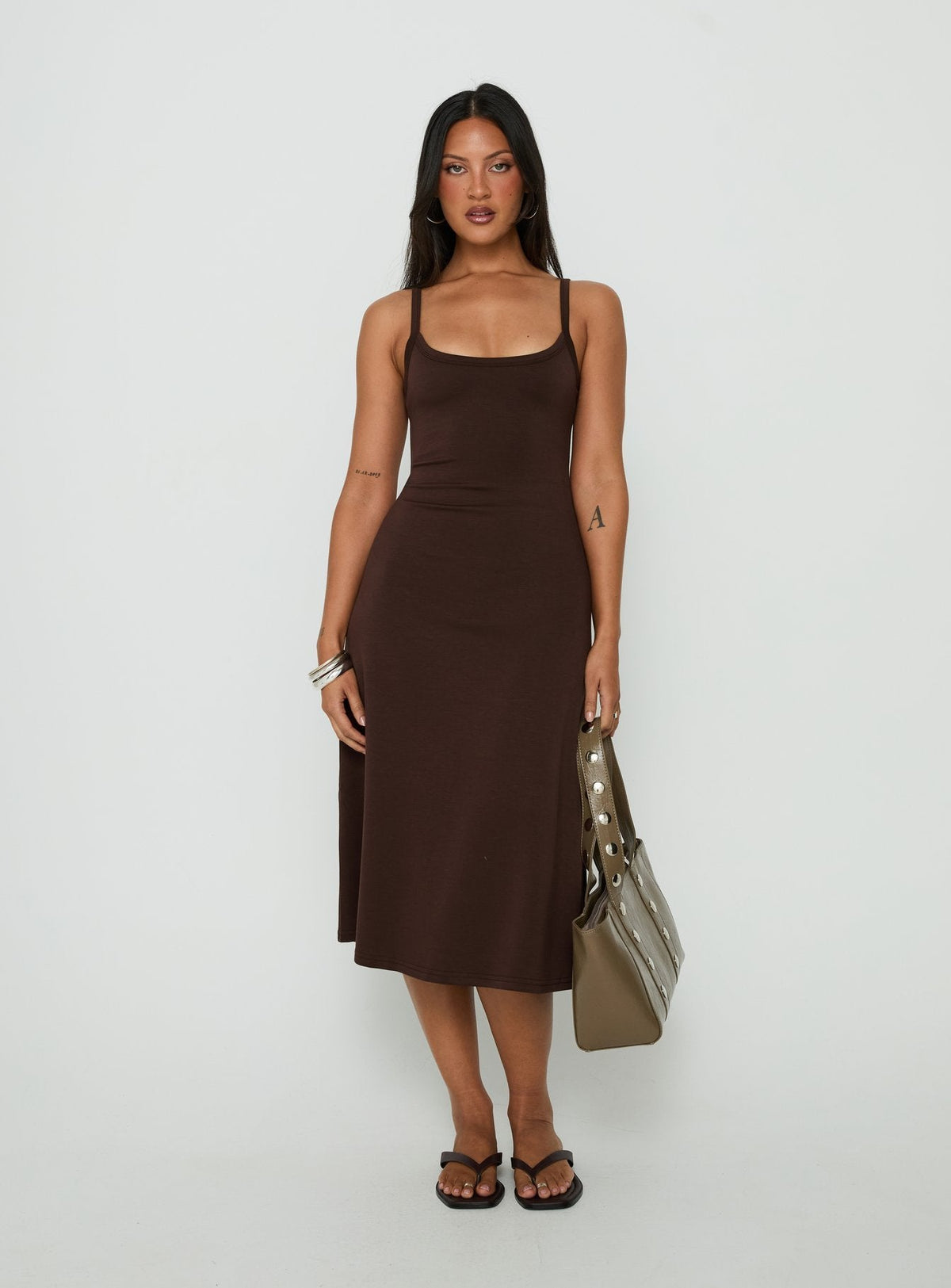 #NOVERA - Vestido Midi Esmiana Chocolate -