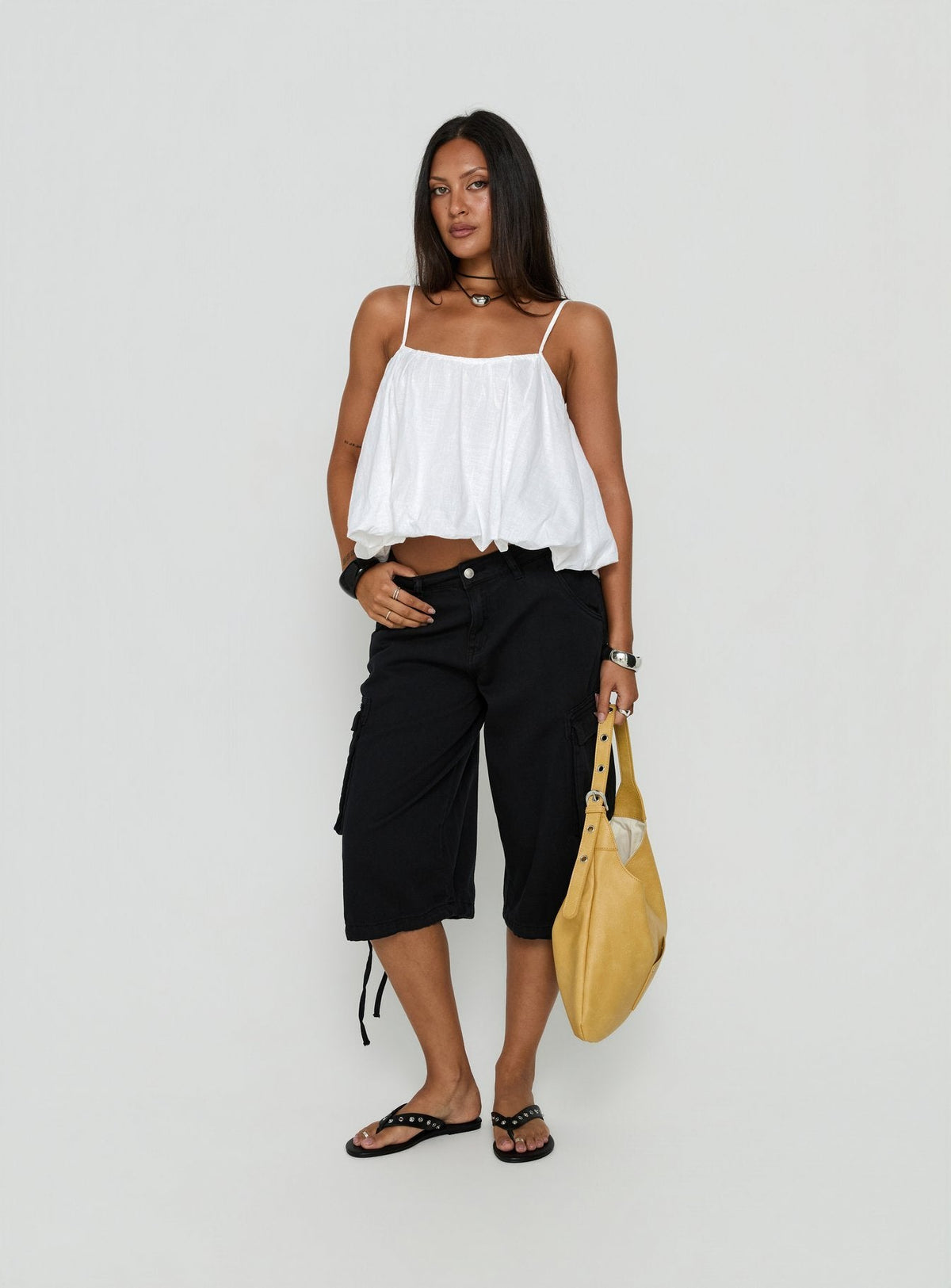 #NOVERA - Shorts Hudsen Negros Lavados Largos Cargo -