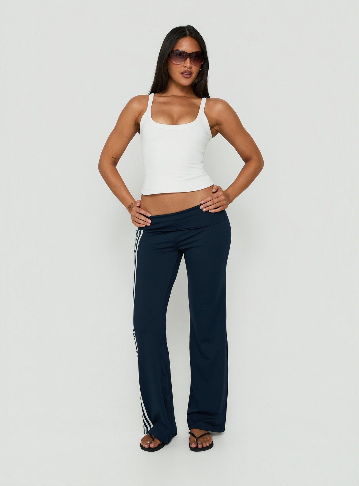 #NOVERA - Pantalón Zoe Azul Marino de Rayas de Pierna Recta -