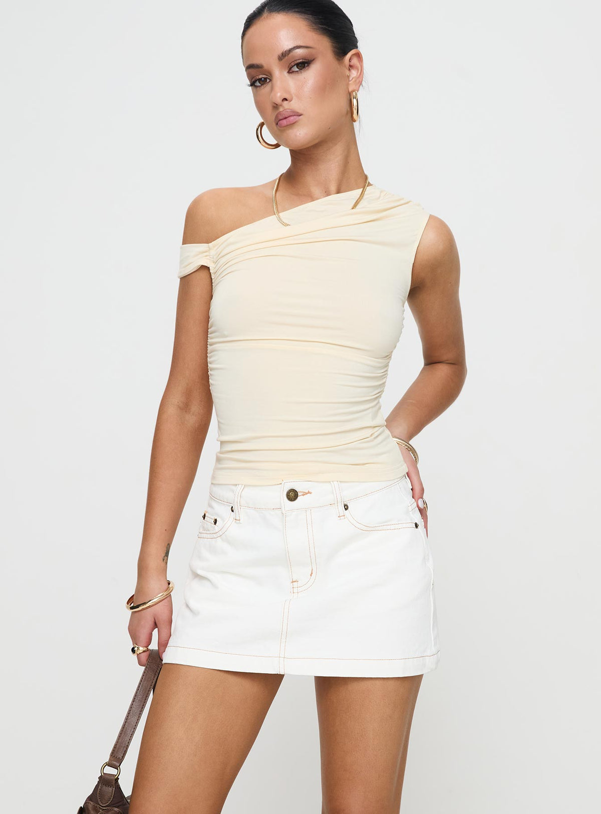 #NOVERA - Minifalda Nicolina Cruda de Tiro Bajo Denim -