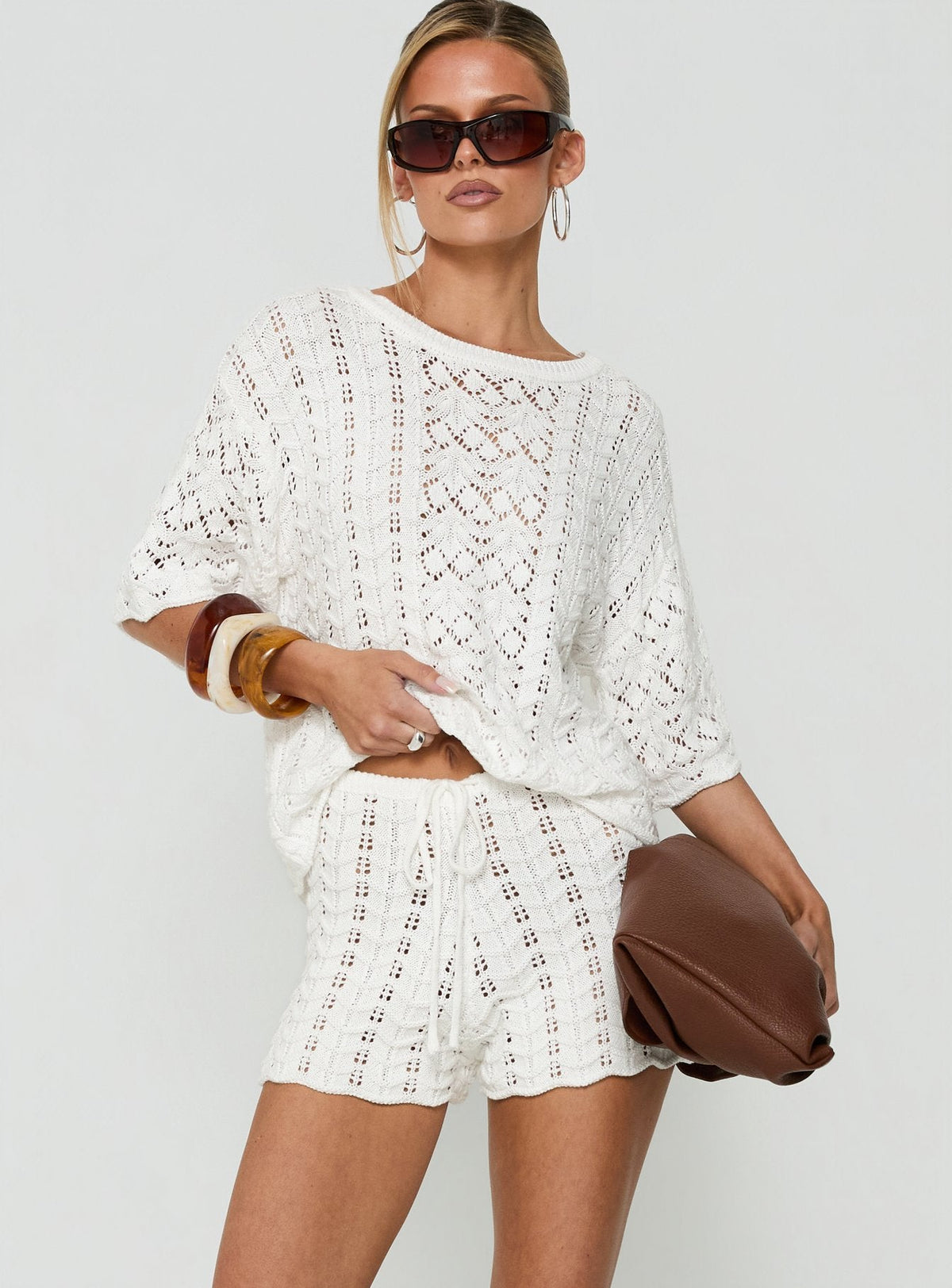 #NOVERA - Shorts Rheara Blancos de Punto con Lazo -