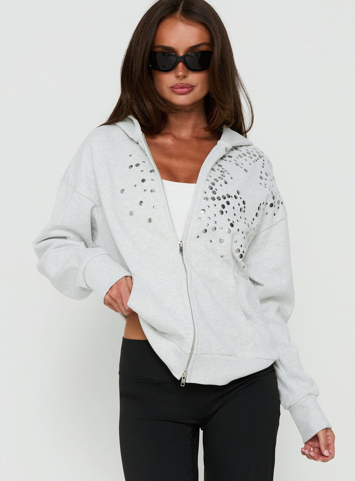 #NOVERA - Sudadera con Capucha Jávea Gris Jaspeado con Tachuelas Oversize -