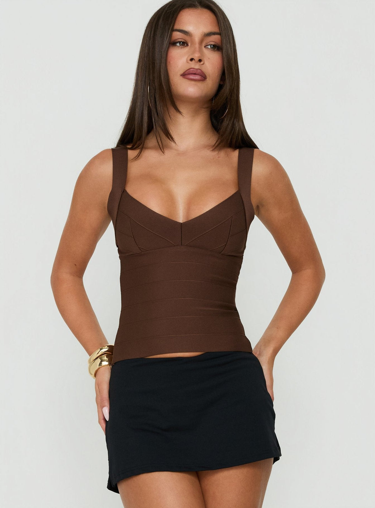 #NOVERA - Top Justina Marrón Bandage -