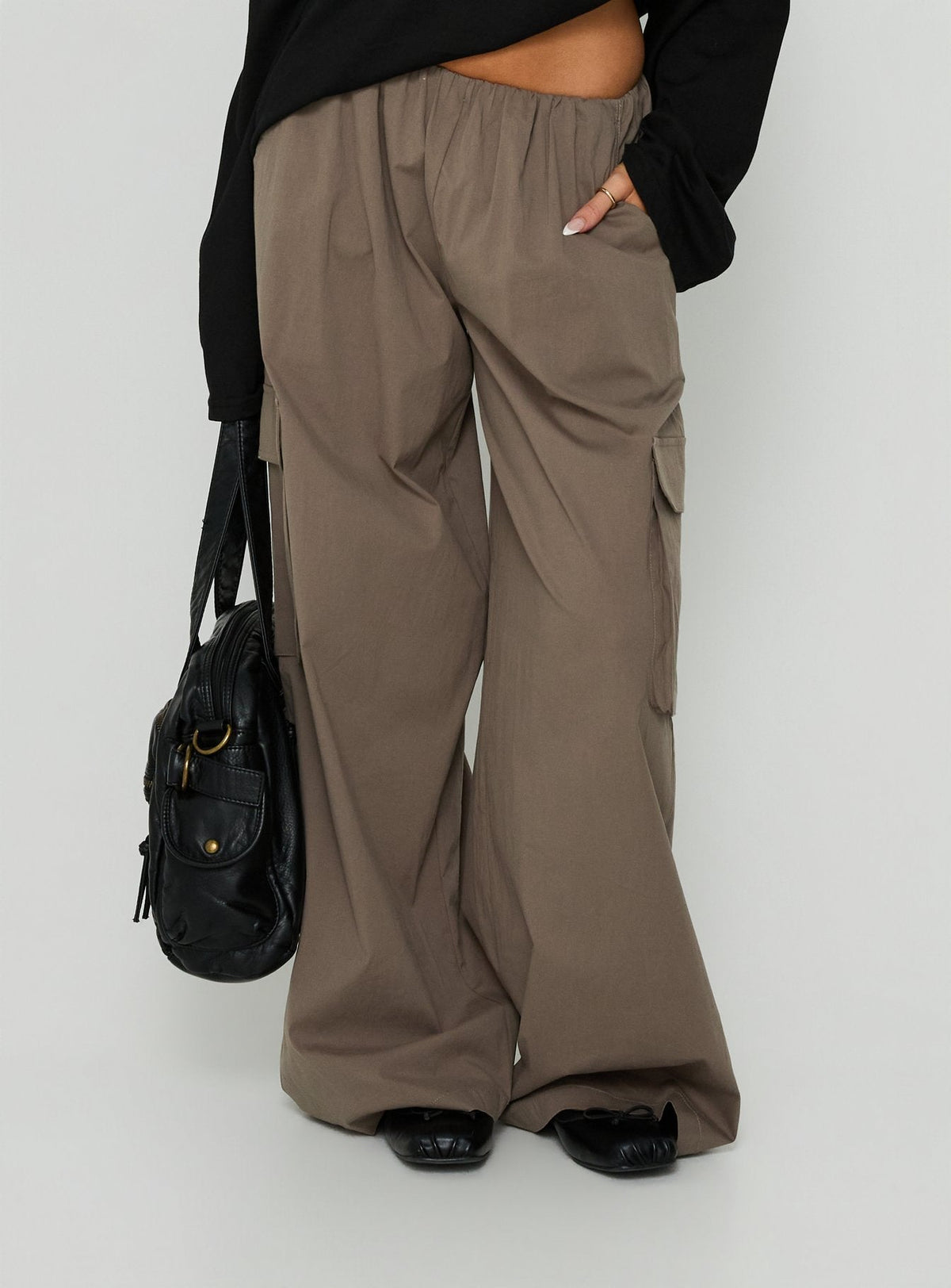 #NOVERA - Pantalón Lunea Gris Antracita Cargo -