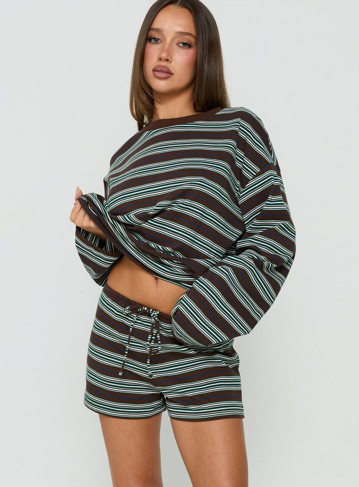 #NOVERA - Shorts Luna Marrón de Rayas -