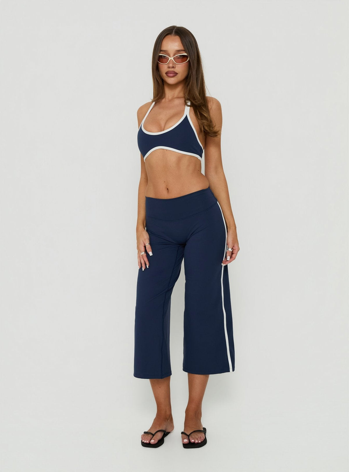 #NOVERA - Pantalón Capri Oviedo Azul Marino de Pierna Ancha -