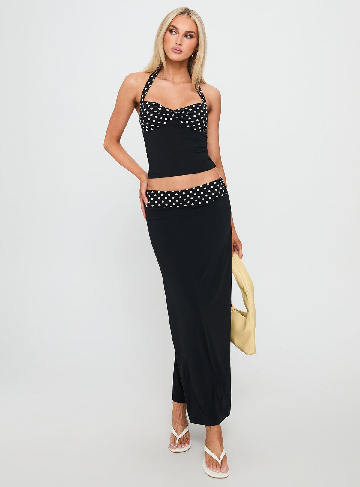 #NOVERA - Conjunto Norelle Negro de Lunares Halter -