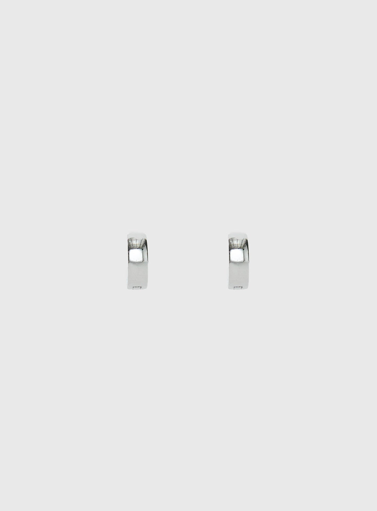 #NOVERA - Pendientes Liora Plateados de Acero Inoxidable -