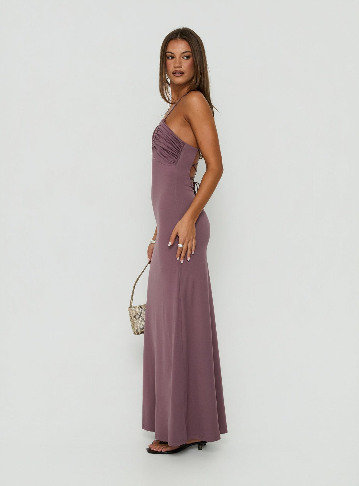 #NOVERA - Vestido Largo Esolda Malva Empolvado Fruncido -