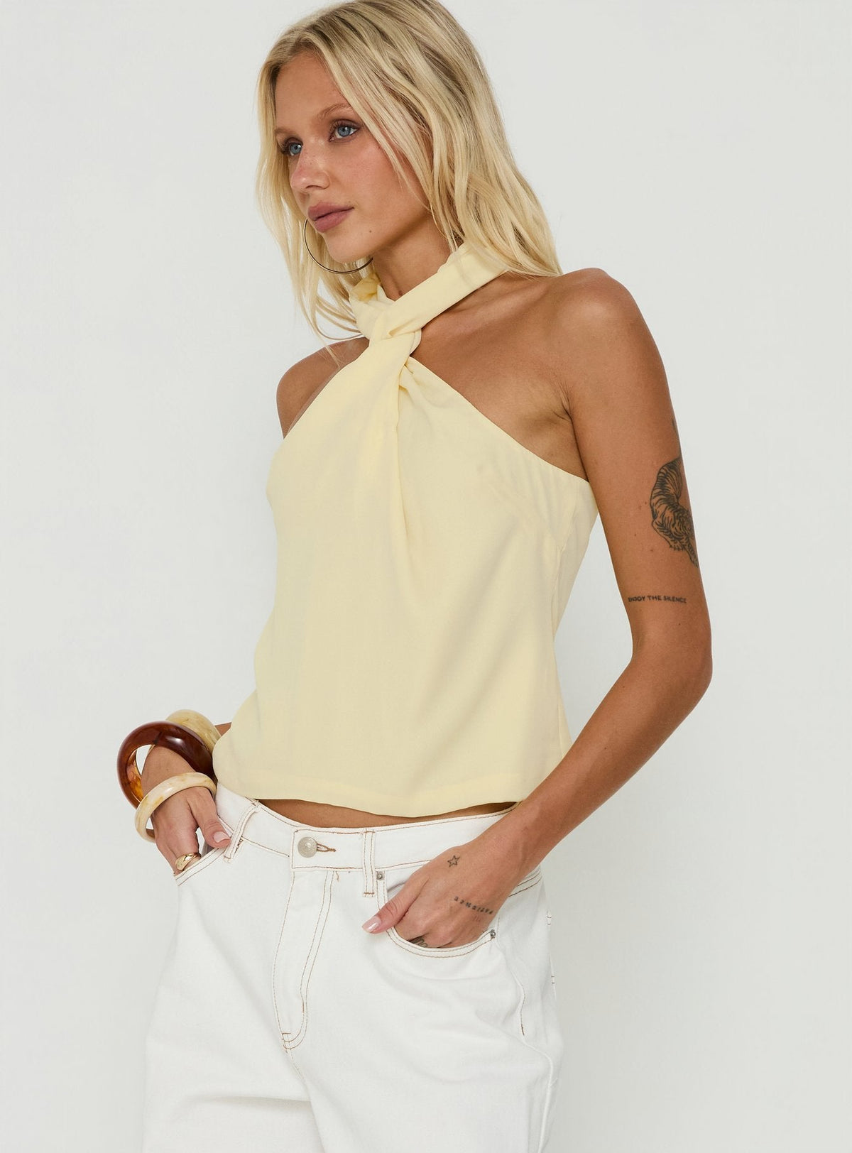 #NOVERA - Top Adalynne Amarillo -