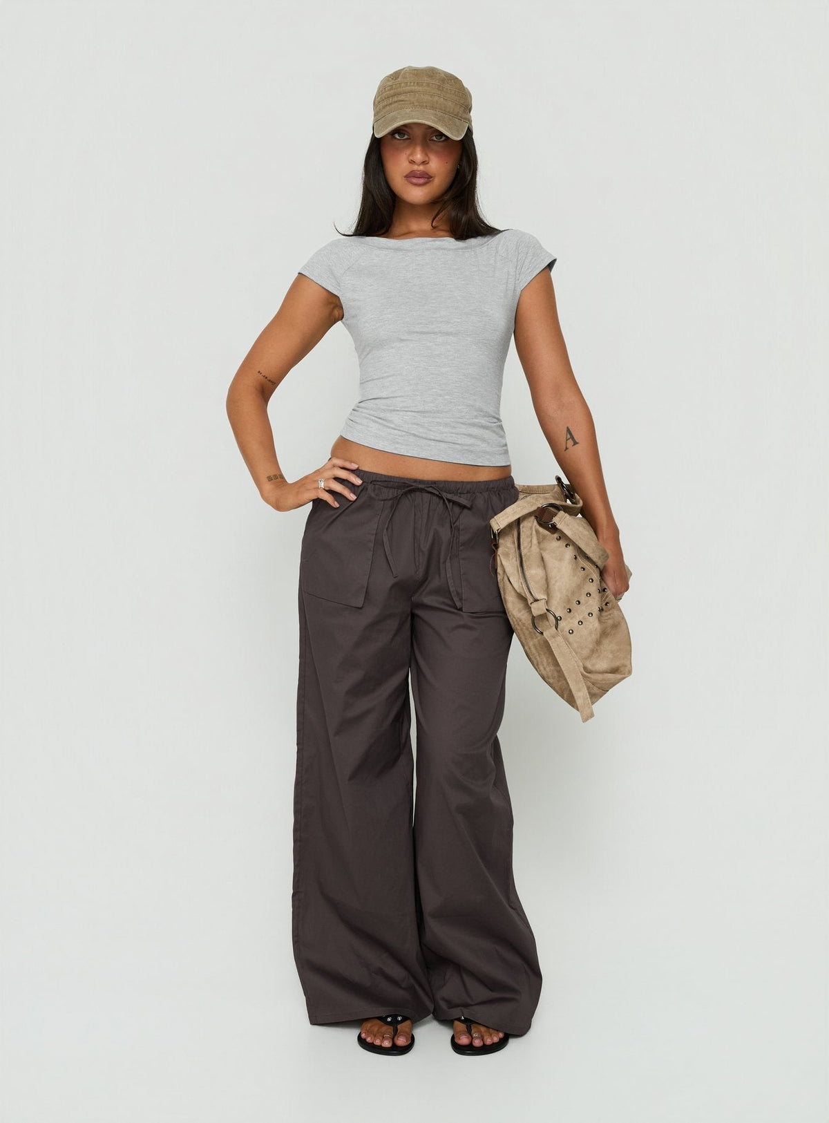 #NOVERA - Top Trixee Gris de Cuello Barco -