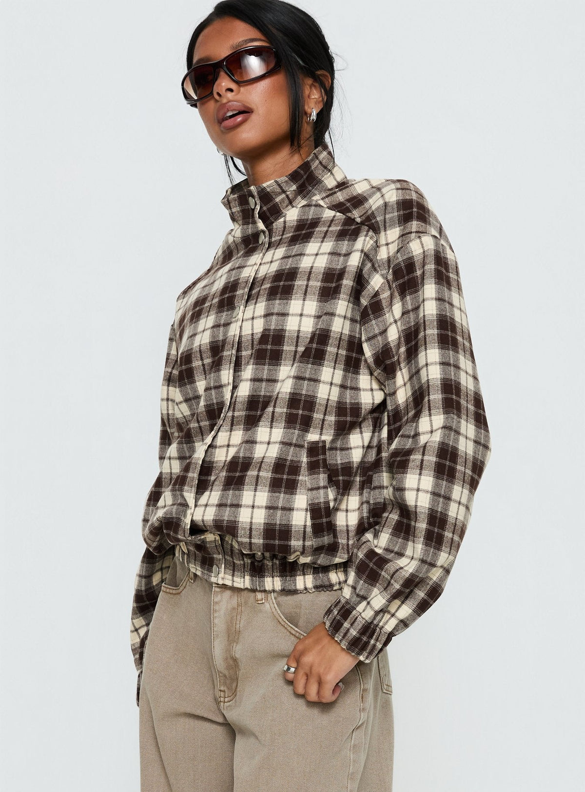 #NOVERA - Chaqueta Khodana Marrón de Cuadros de Cuello Alto con Botones -