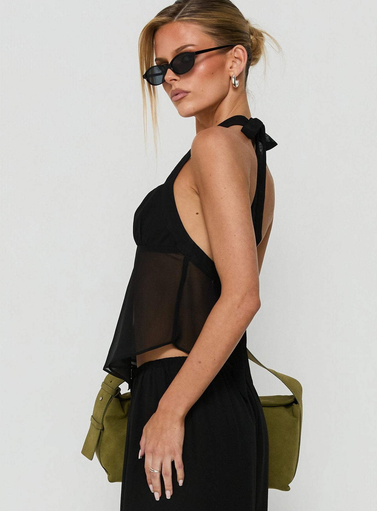 #NOVERA - Top Ariadna Negro Halter -