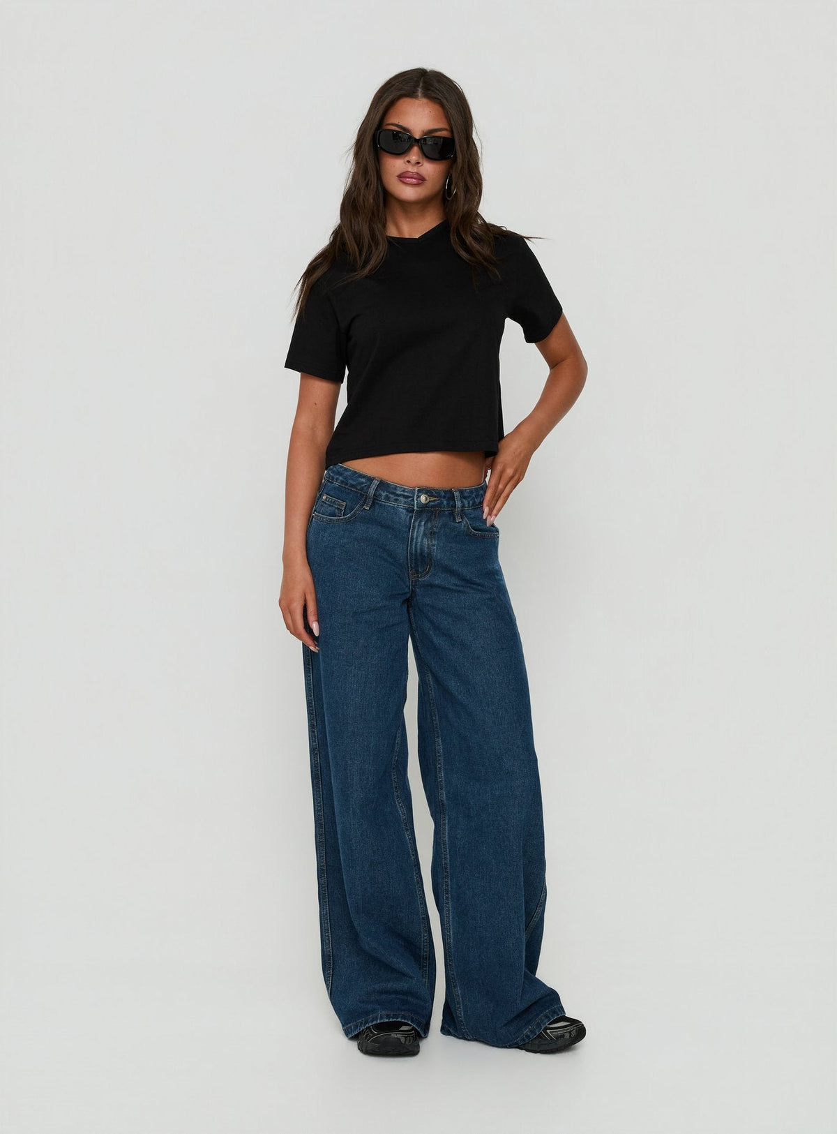 #NOVERA - Camiseta Dealia Negra Holgada -