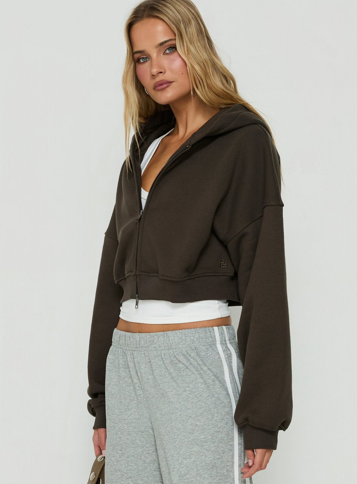 #NOVERA - Sudadera con Capucha Zellah Gris Hierro -