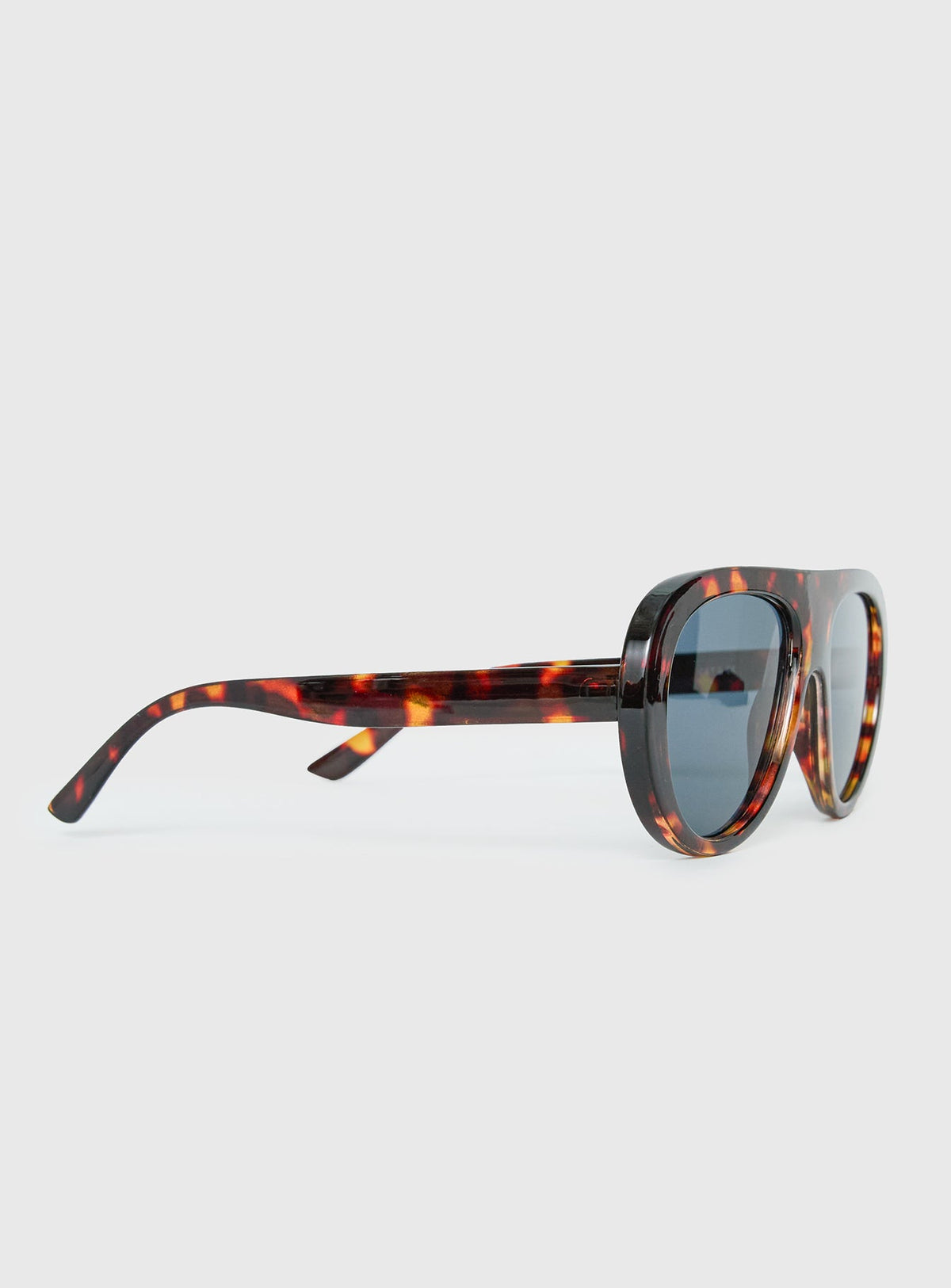 #NOVERA - Gafas de Sol Amorra Carey Oversize -