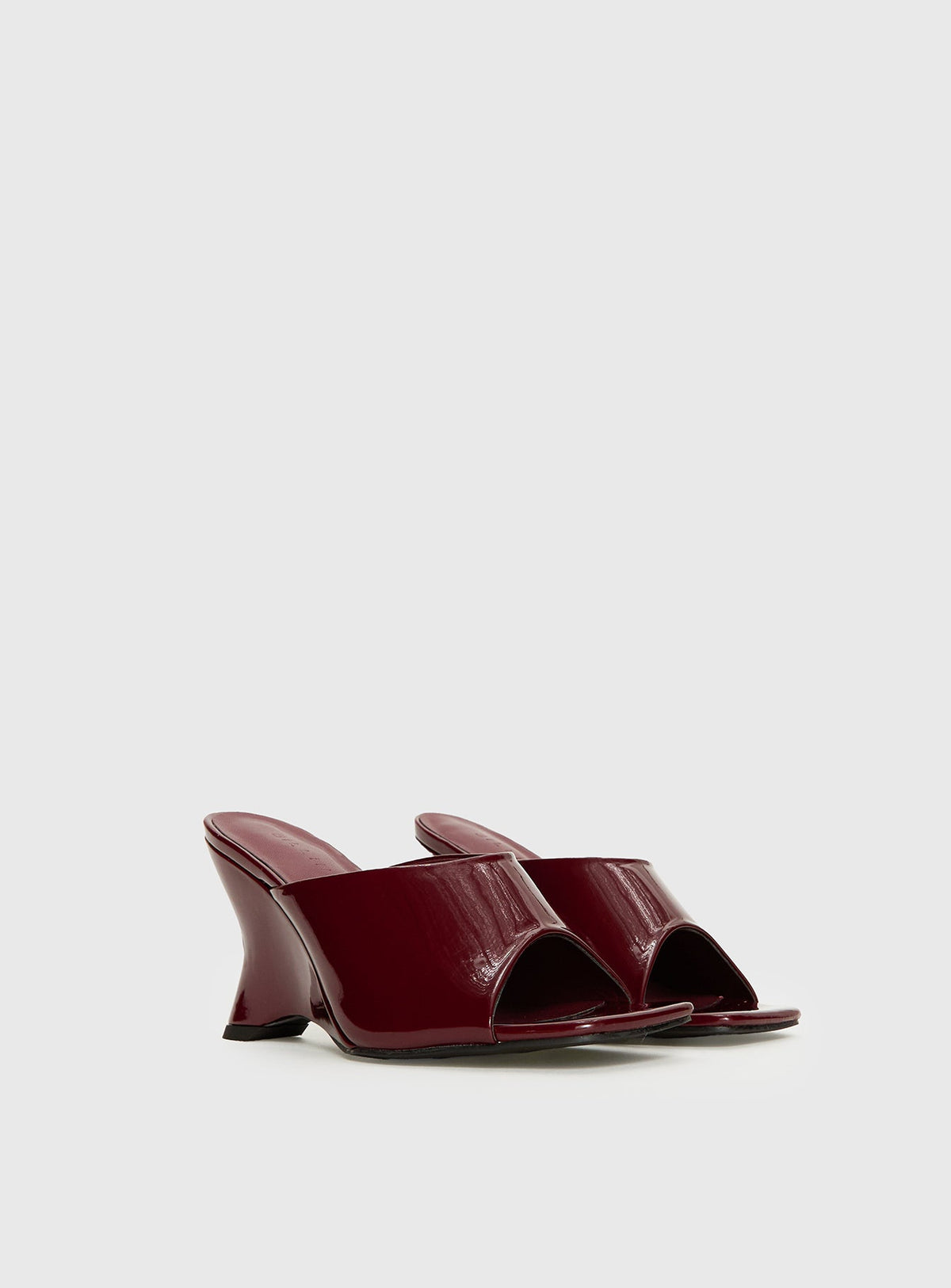 #NOVERA - Tacones Billini Iselle Rojos -