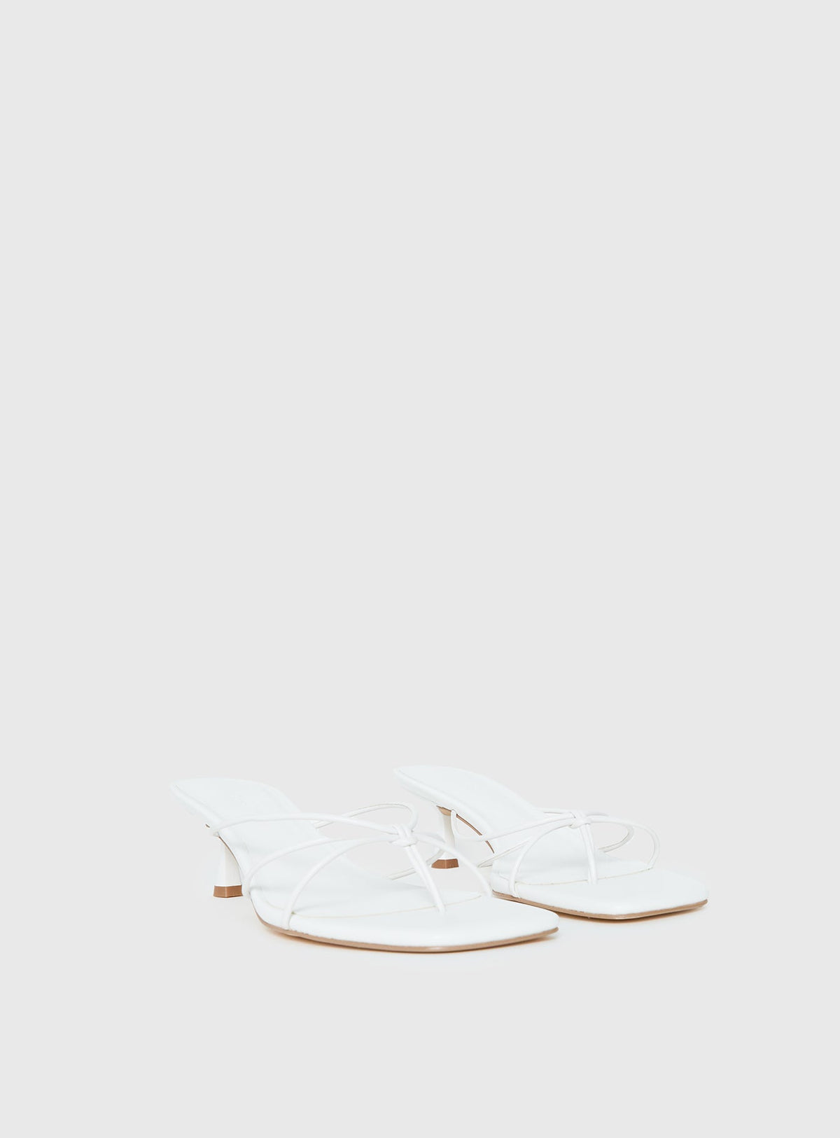 #NOVERA - Tacones Avedon Blancos -