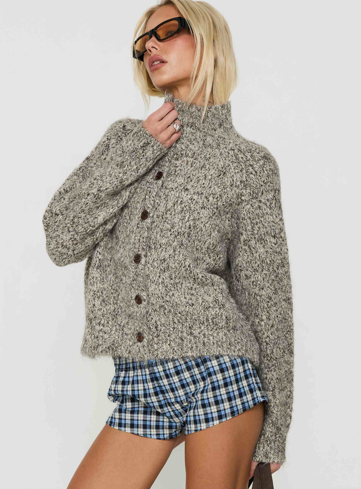 #NOVERA - Jersey Faida Marrón Jaspeado de Cuello Alto de Punto -