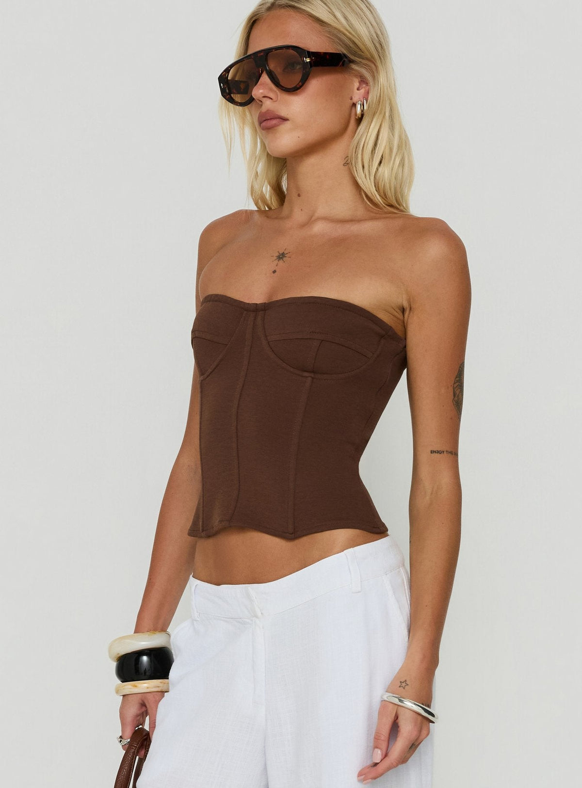 #NOVERA - Top Nolla Chocolate Palabra de Honor Estructurado -