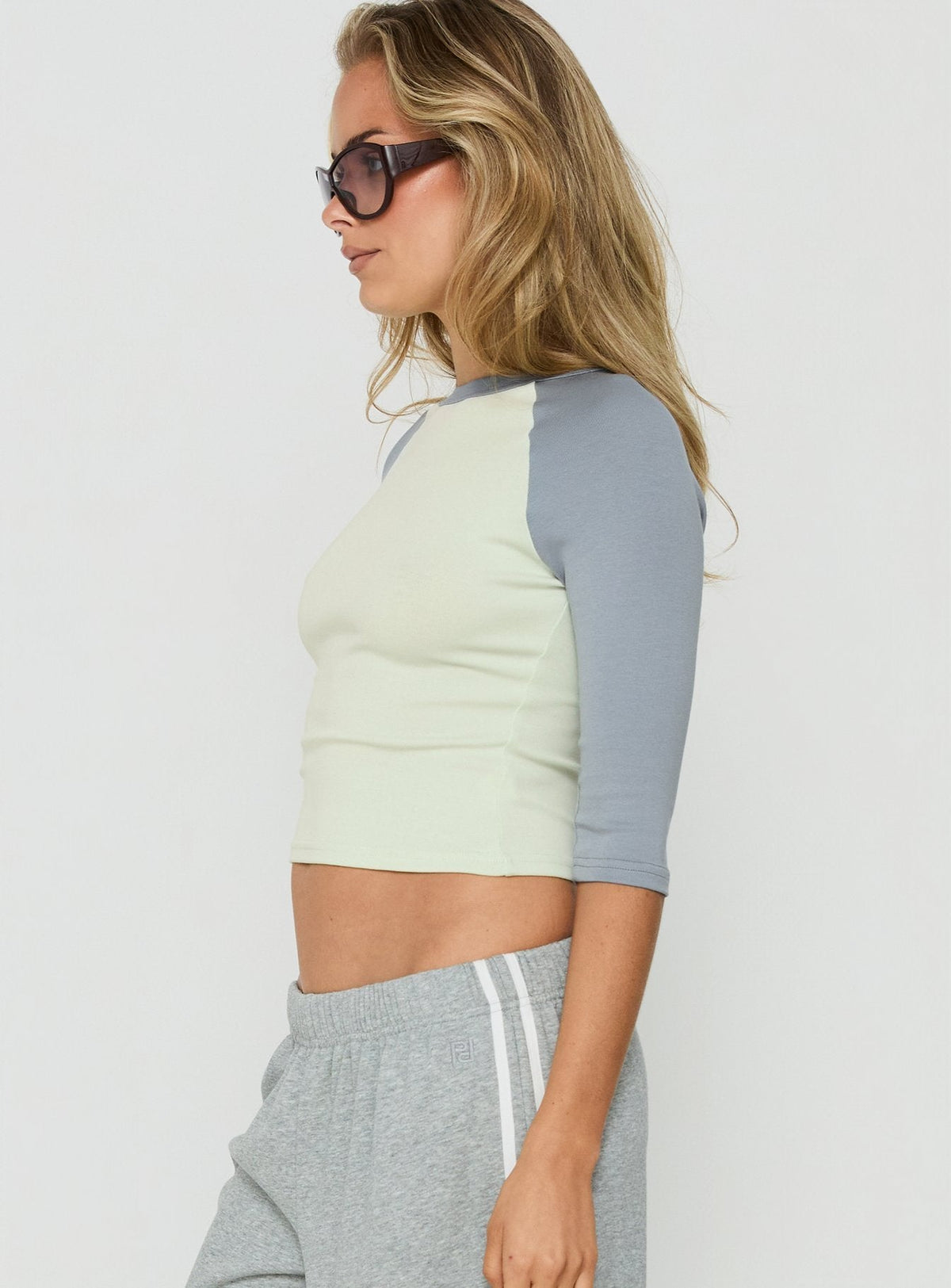#NOVERA - Top Raglan Kikkie Menta y Gris de Manga 3/4 -