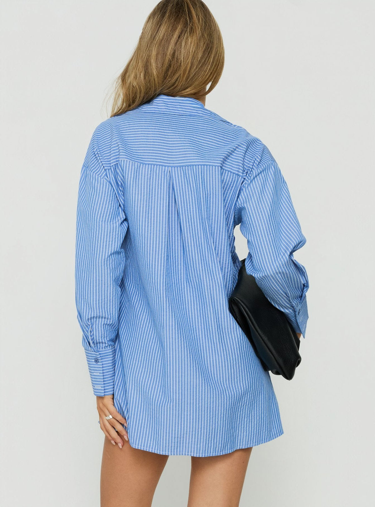 #NOVERA - Vestido Mini Onami Azul de Rayas Cruzado de Manga Larga -