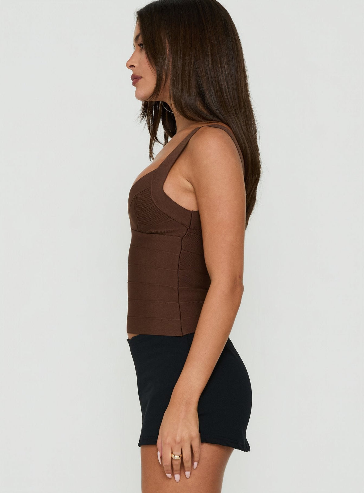 #NOVERA - Top Justina Marrón Bandage -