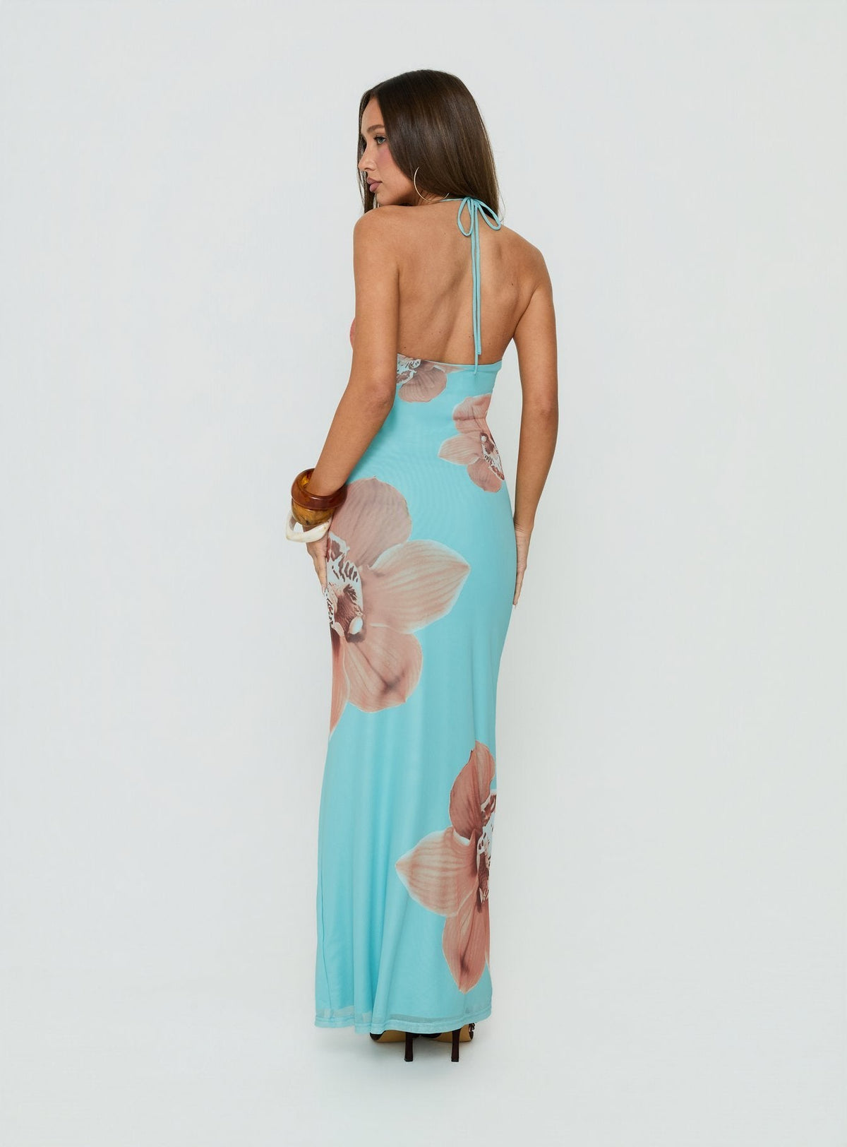 #NOVERA - Vestido Largo Kamina Turquesa con Abalorios Halter -