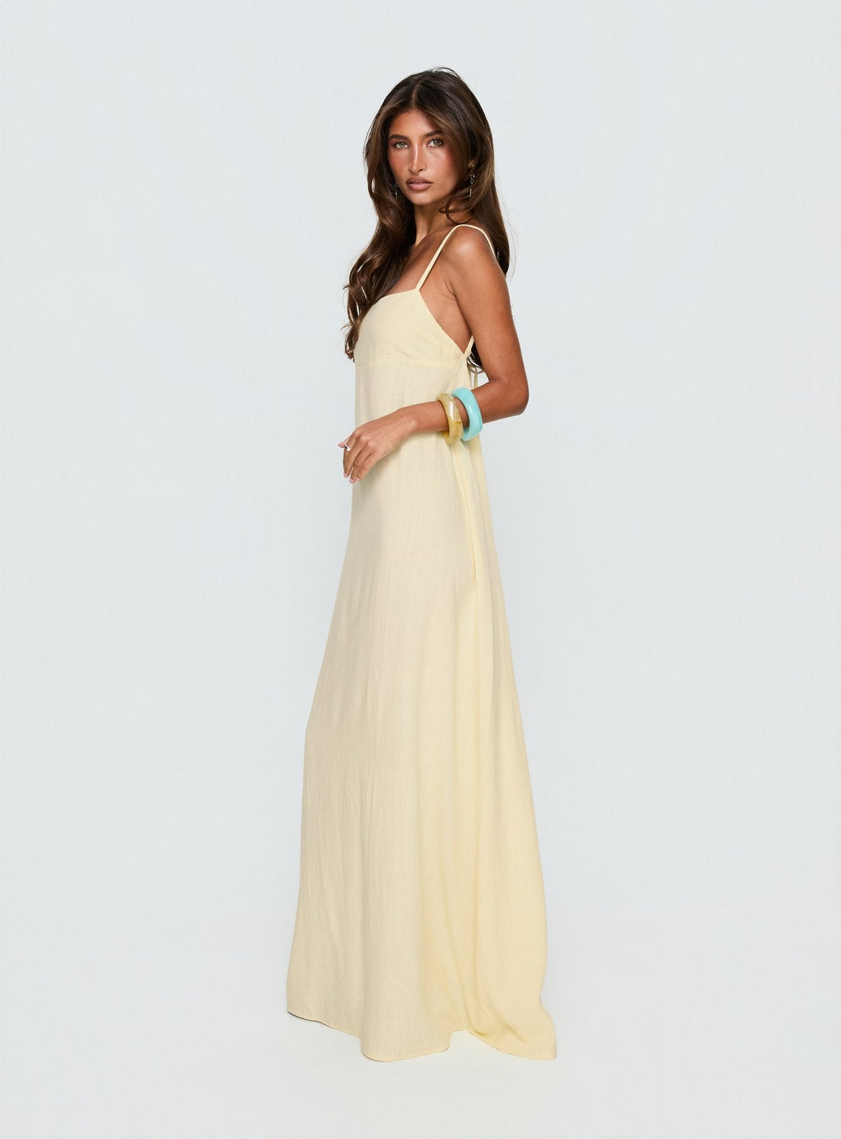#NOVERA - Vestido Largo Solie Amarillo Mantequilla -