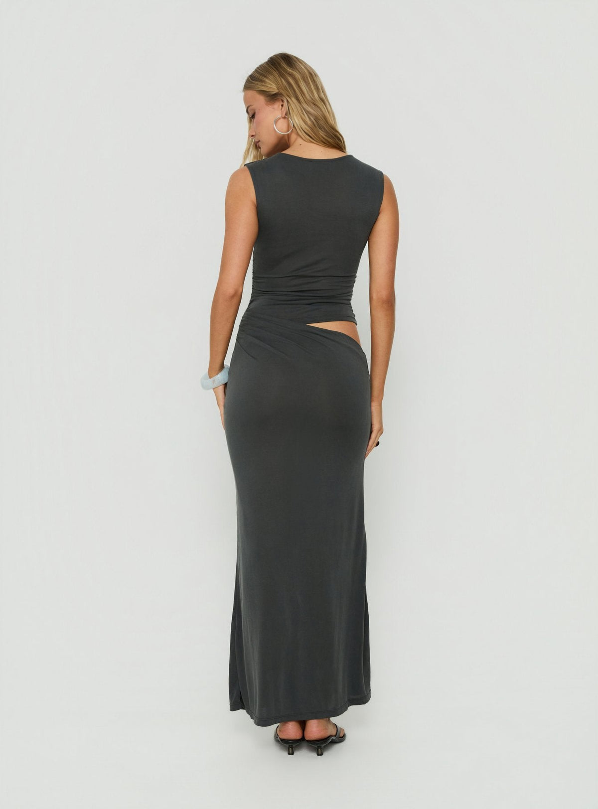 #NOVERA - Vestido Largo Evelen Gris de Tirante Ancho -