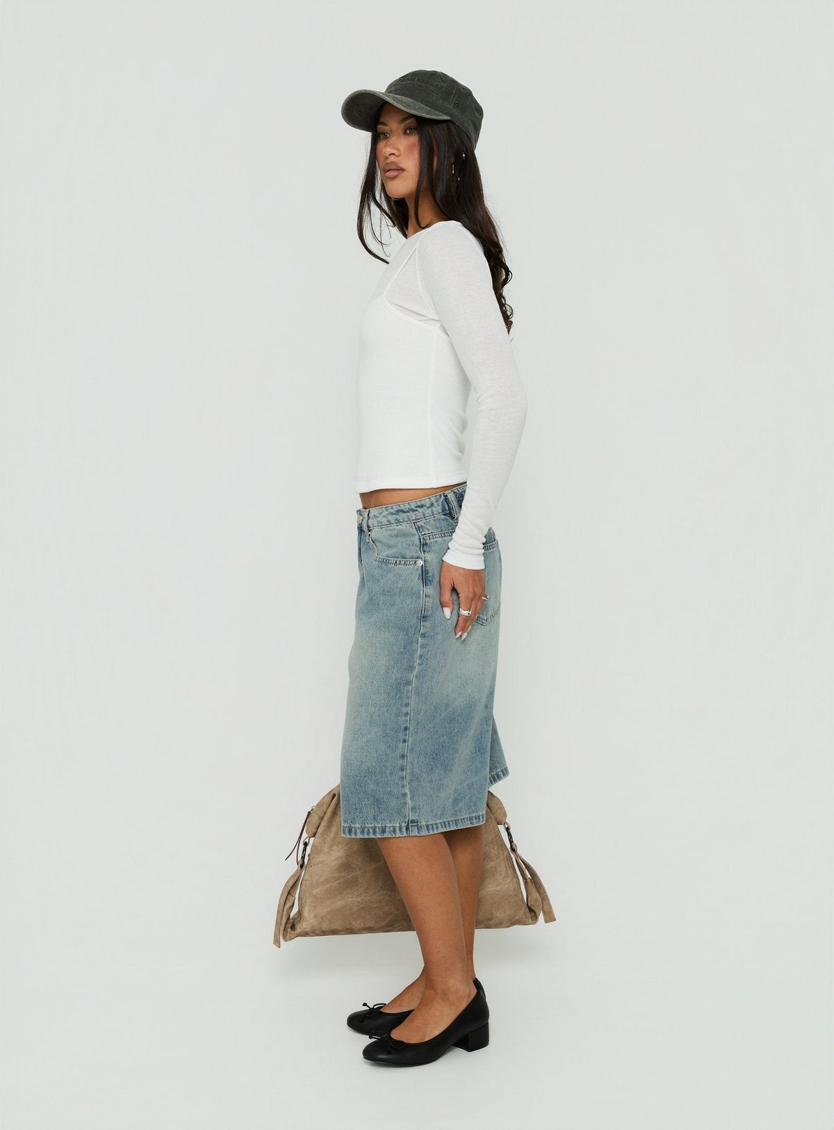 #NOVERA - Shorts Vaqueros Flor Azul Vintage Medio Lavado de Tiro Bajo -