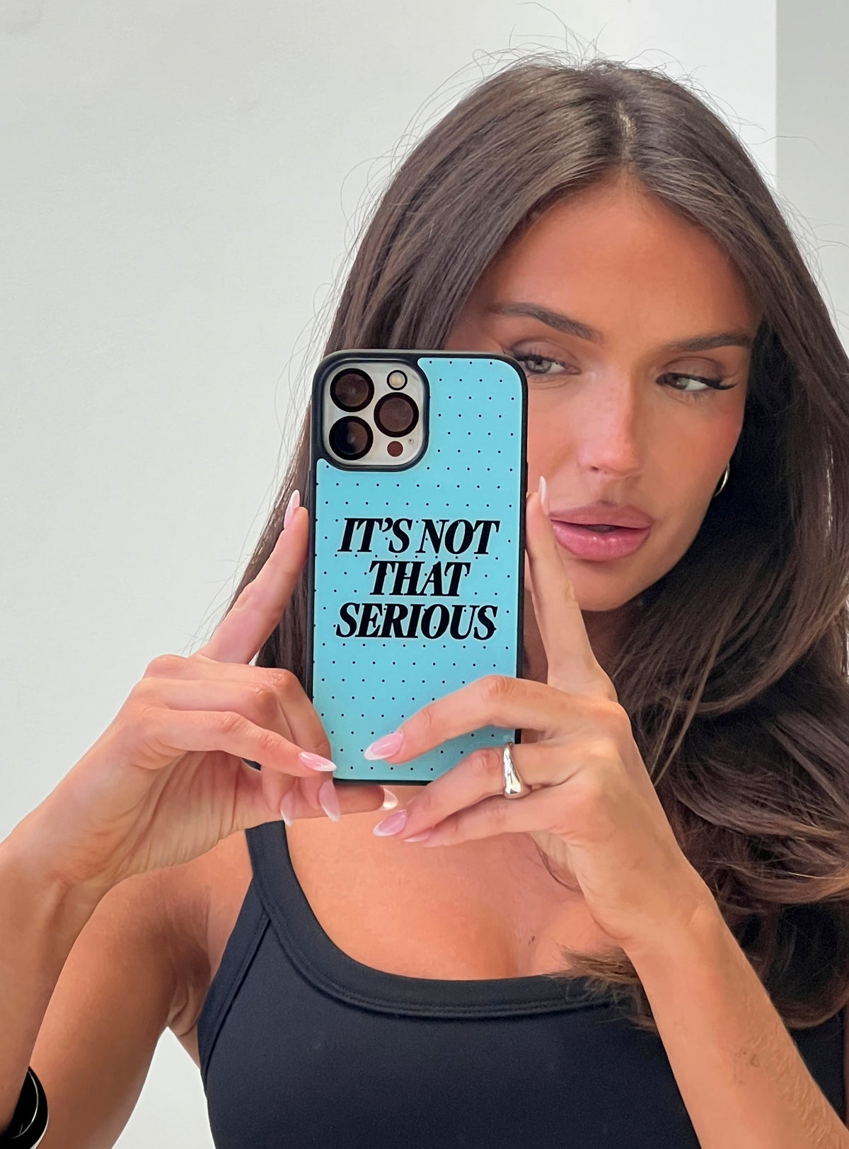 #NOVERA - Funda iPhone Brava Azul de Lunares -